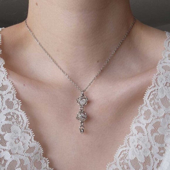 Whimsical fairy caged quartz and silver rosary pendant necklace - Picture 3 of 10